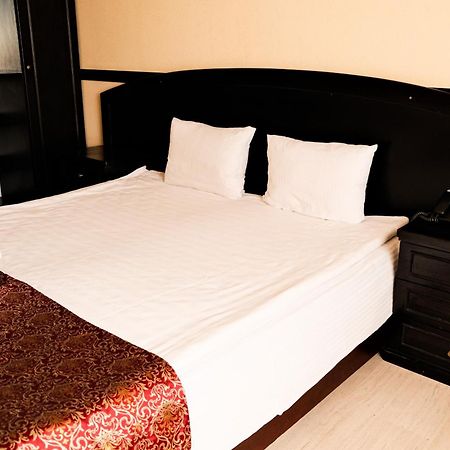 אסטנה Belon Life Hotel מראה חיצוני תמונה