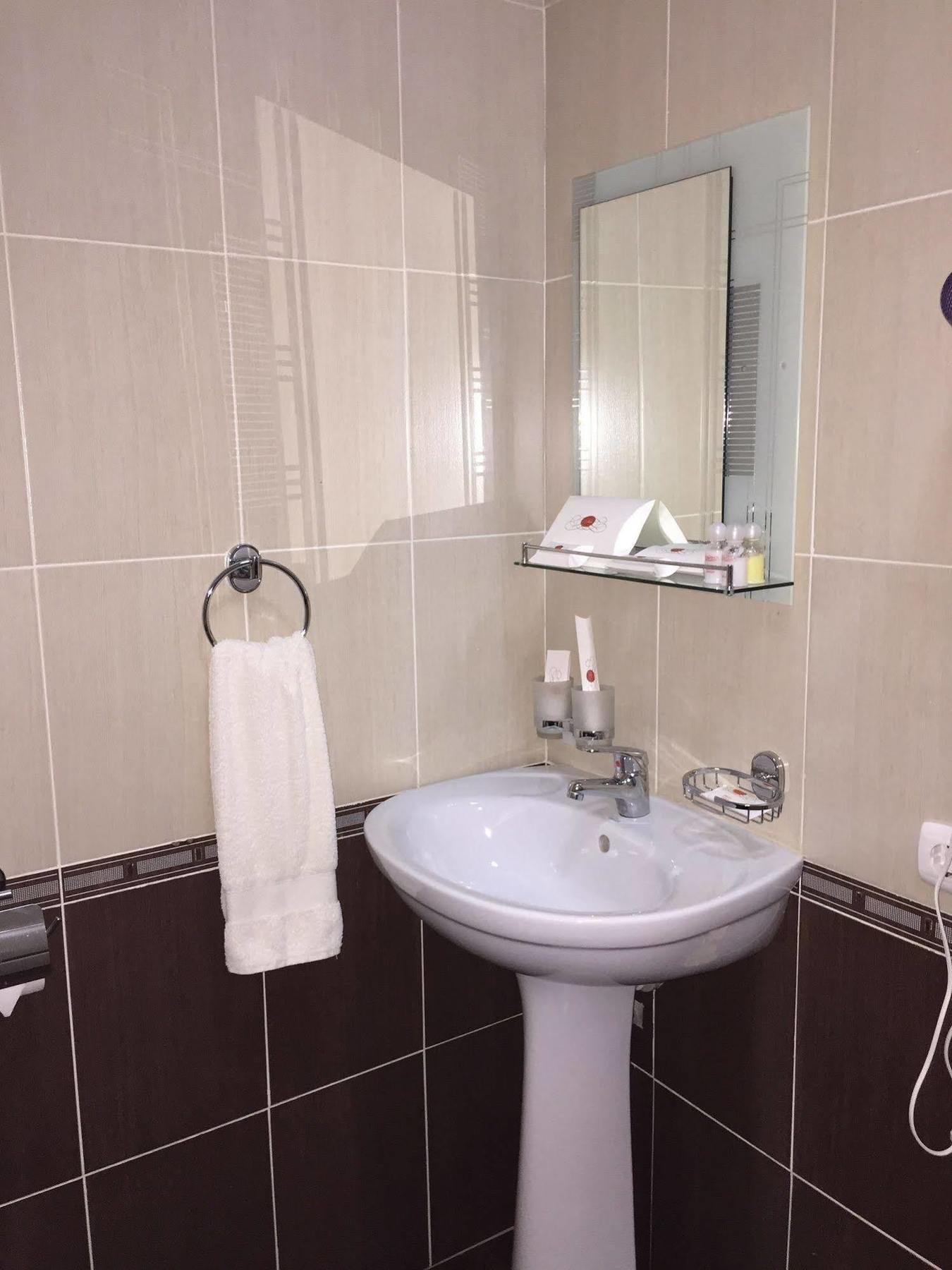 אסטנה Belon Life Hotel מראה חיצוני תמונה
